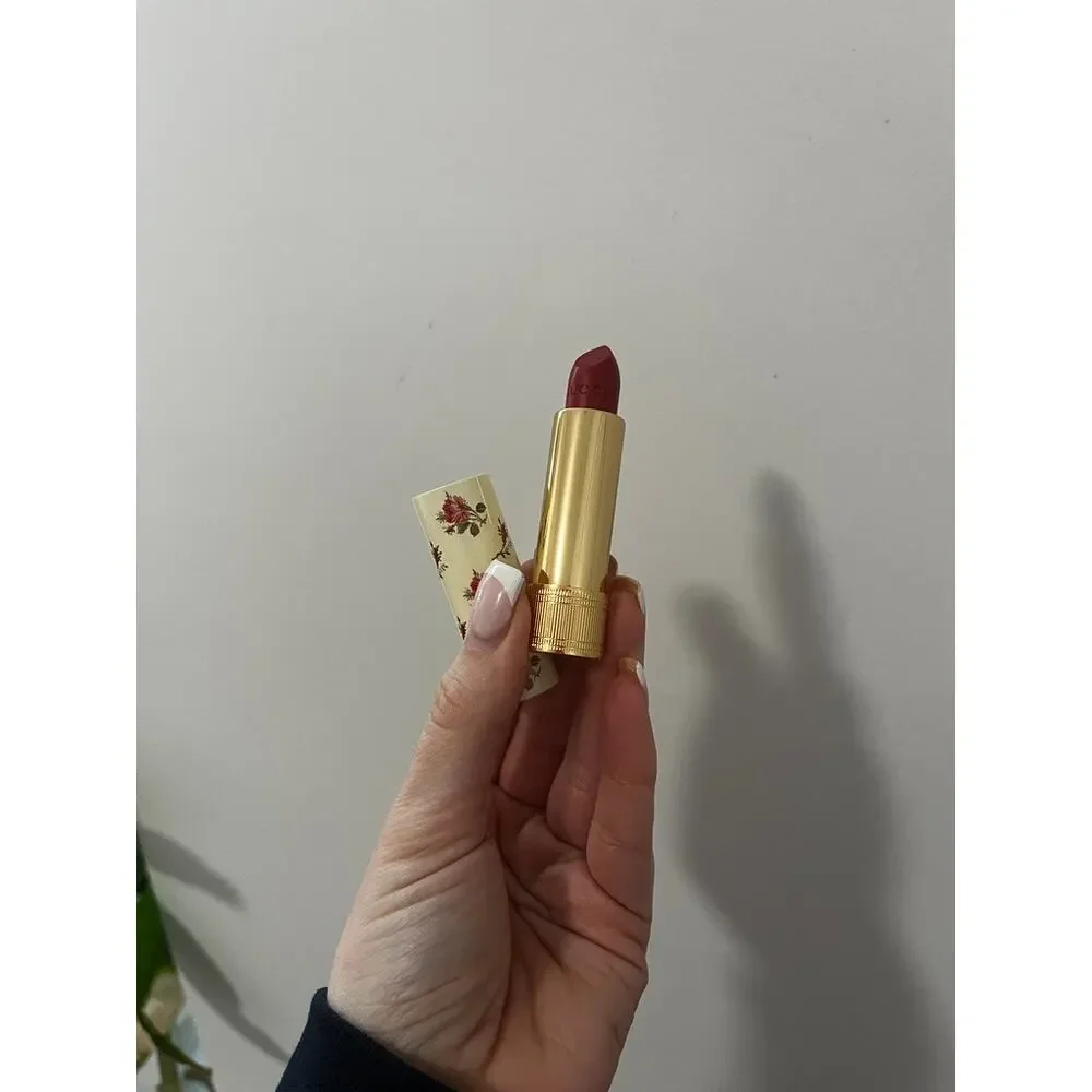 NEW Gucci Rouge à Lèvres Satin Lipstick in Goldie Red